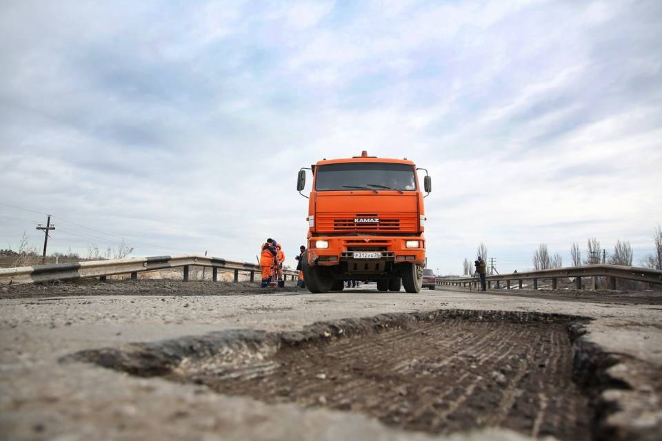 Правительство выделило более 1,6 миллиарда рублей на волгоградские дороги