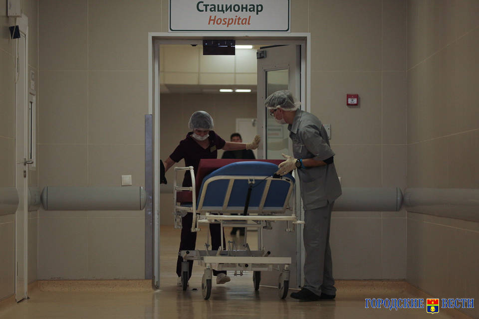В волгоградских стационарах запас коечного фонда для «ковидных» пациентов перевыполнен