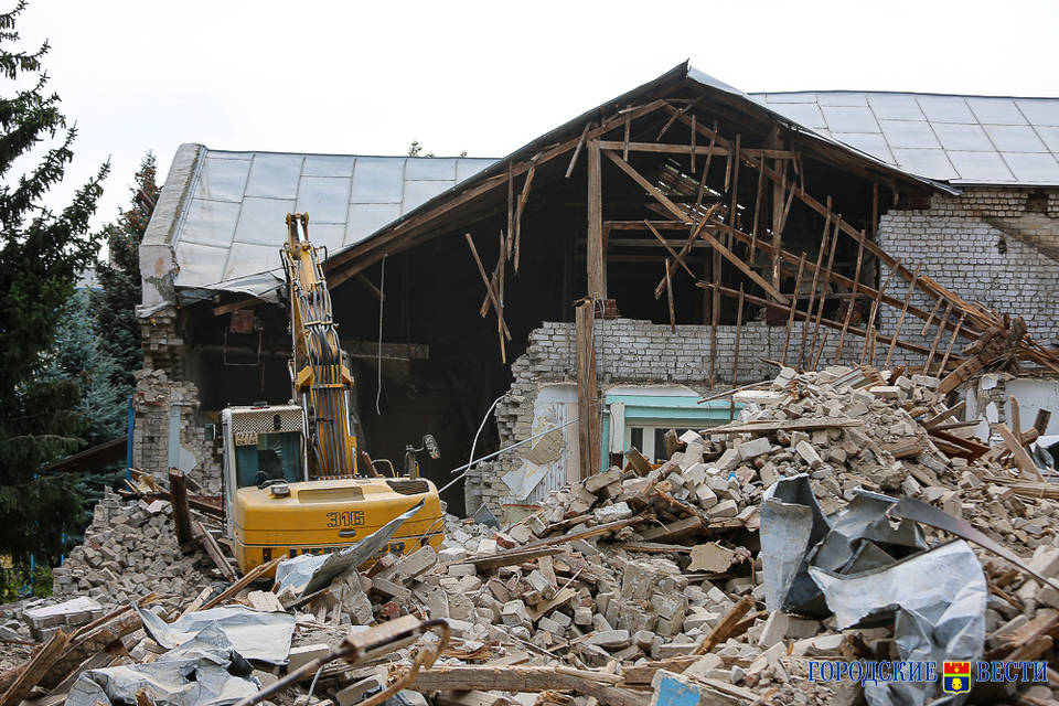 Жильцов разрушающегося дома в Волгограде расселят досрочно