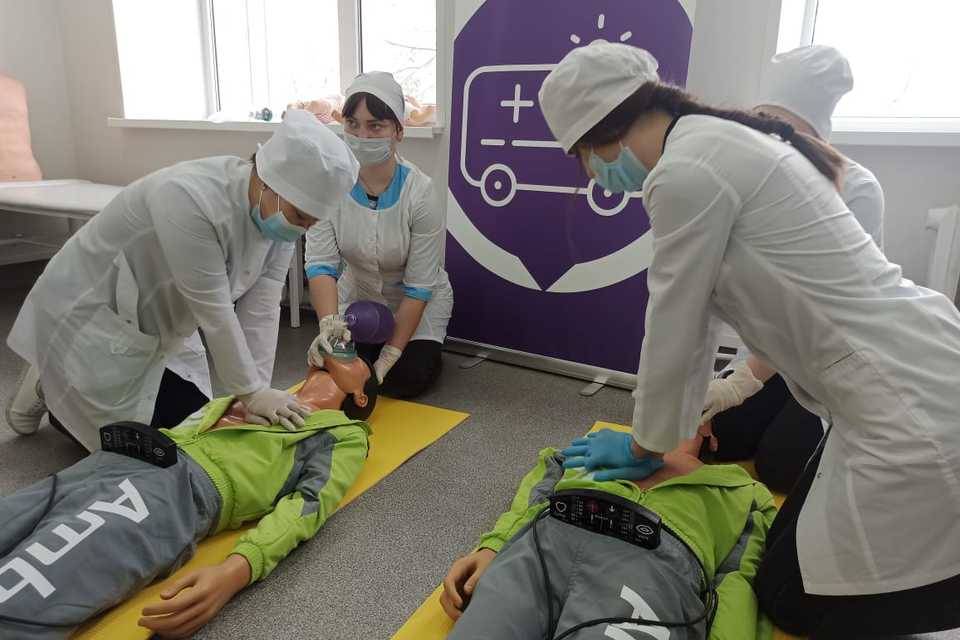 Для обучения волгоградских студентов-медиков используют роботизированные манекены