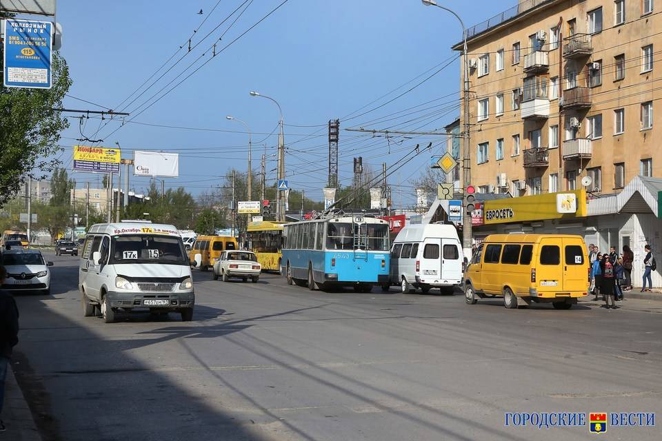 Экс-инспекторов Ространснадзора в Волгограде оштрафовали на 2 млн рублей