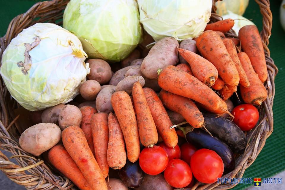 В Волгоградской области за неделю подорожали картофель и морковь