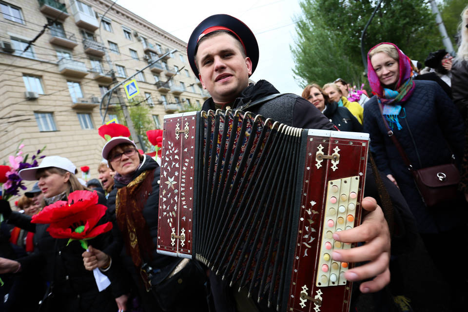 «Не все и с ограничениями»: губернатор о том, как в Волгограде отметят Первомай и День Победы
