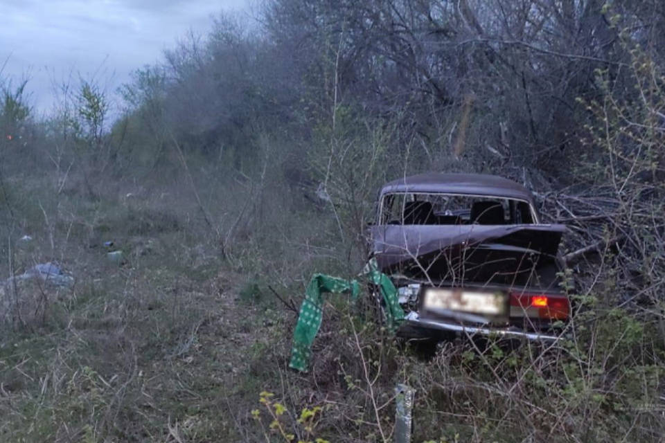 В ДТП под Волгоградом погиб 55-летний водитель ВАЗ-21074