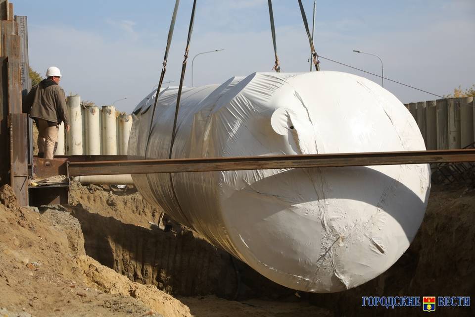 На юге Волгограда готовят фундамент для установки 14-тонного ЛОС