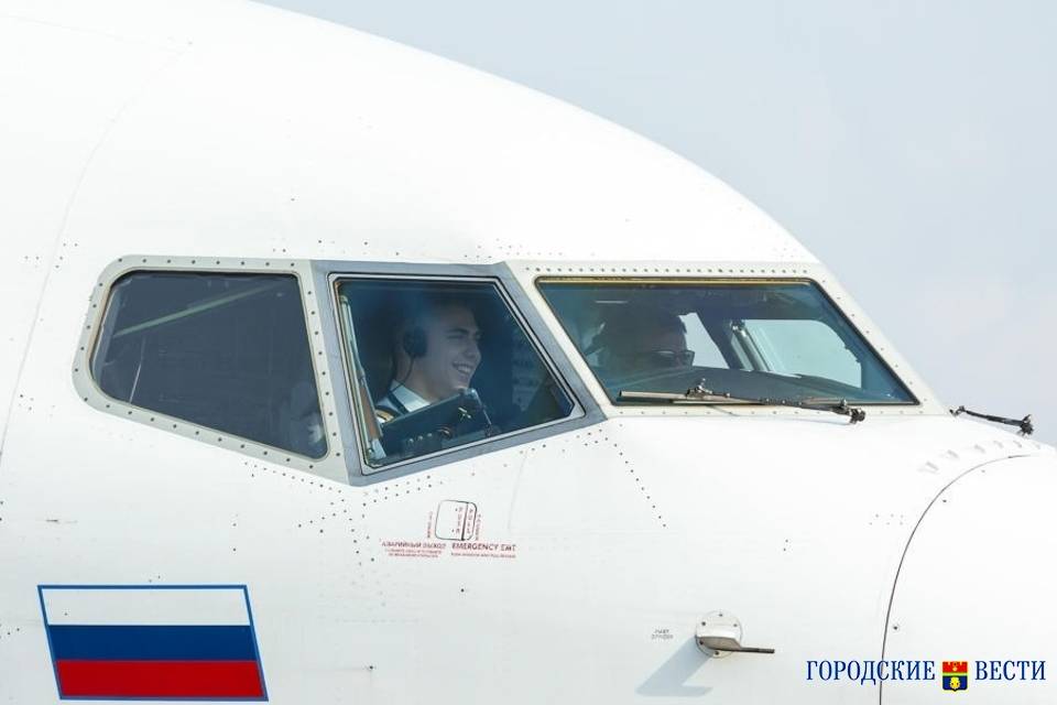 Экипаж самолёта на рейсе Волгоград – Москва пытались ослепить зелёным лазером