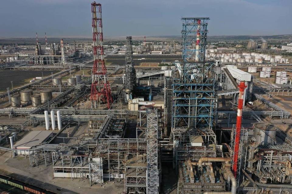 В Волгограде на нефтеперерабатывающем заводе завершилась реконструкция установки