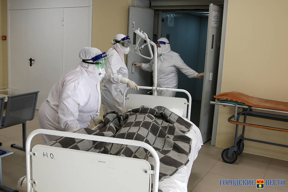 В Волгоградской области еще 93 человека заболели COVID-19