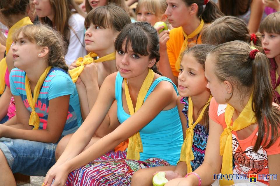 Больше 70 тысяч школьников отдохнут этим летом в детских лагерях Волгоградской области