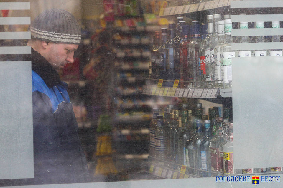 Снова сухой закон: в Волгограде на день запретят продавать алкоголь