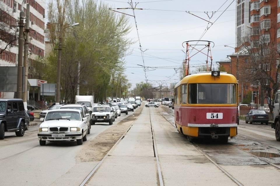 В Волгограде трамваи №2, 6 и 12 возобновили движение в поселке Ангарском