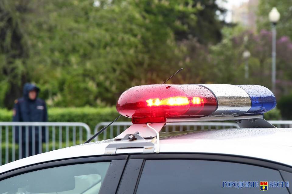 Пять человек получили травмы из-за женщины-водителя в Волгоградской области