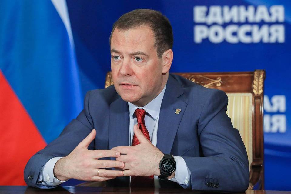 Медведев снова поднял тему утечки мозгов из России