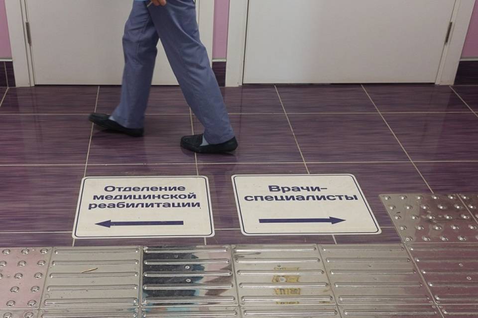 В Волгограде суд призвал к ответу стоматологов за некачественные зубные протезы