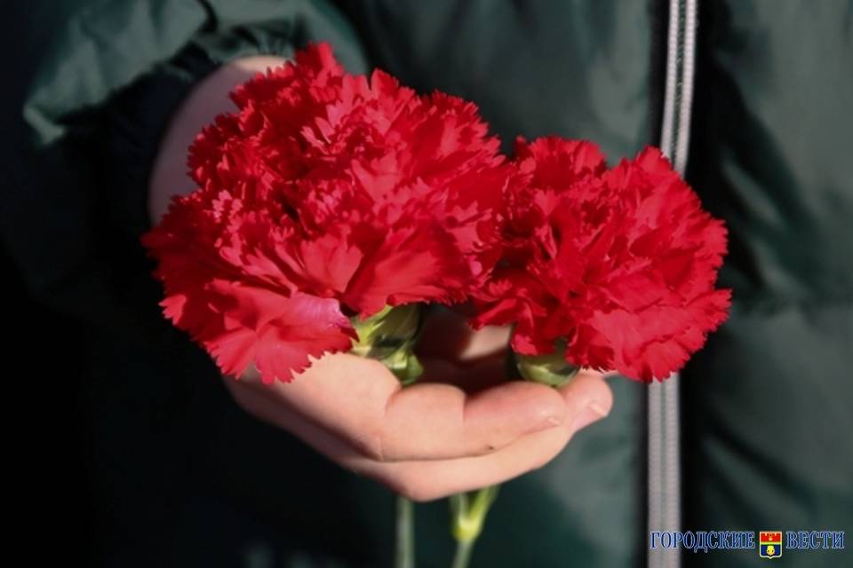 В Камышине десантники почтили память Героя России Александра Колгатина