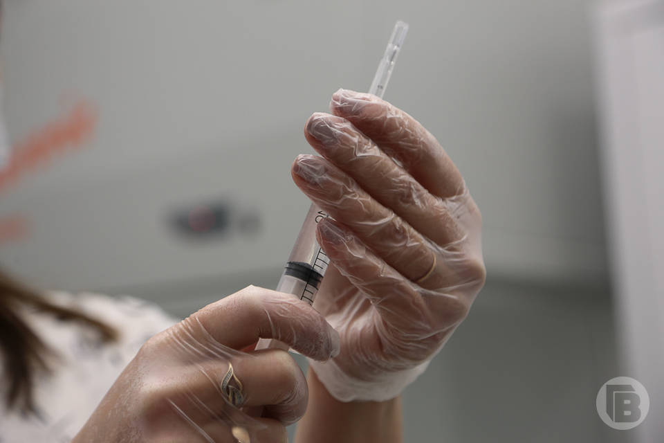 В Волгограде ввели обязательную вакцинацию от COVID-19