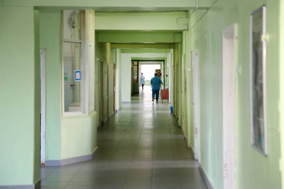 Еще 60 аппаратов ИВЛ срочно закупают для больниц Волгограда и области