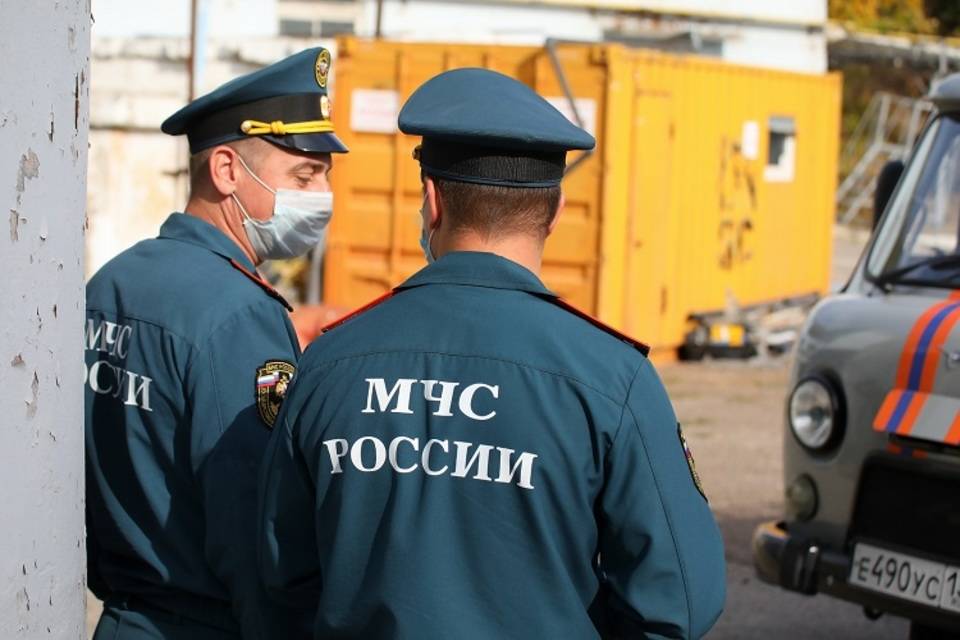МЧС предупреждает жителей Волгоградской области о ливнях и ураганах