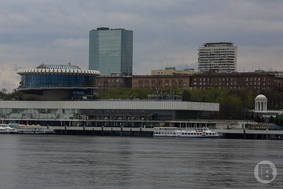 С начала года речной транспорт Волгограда перевёз треть миллиона пассажиров