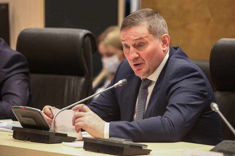 Андрей Бочаров выразил соболезнования в связи с гибелью главы МЧС