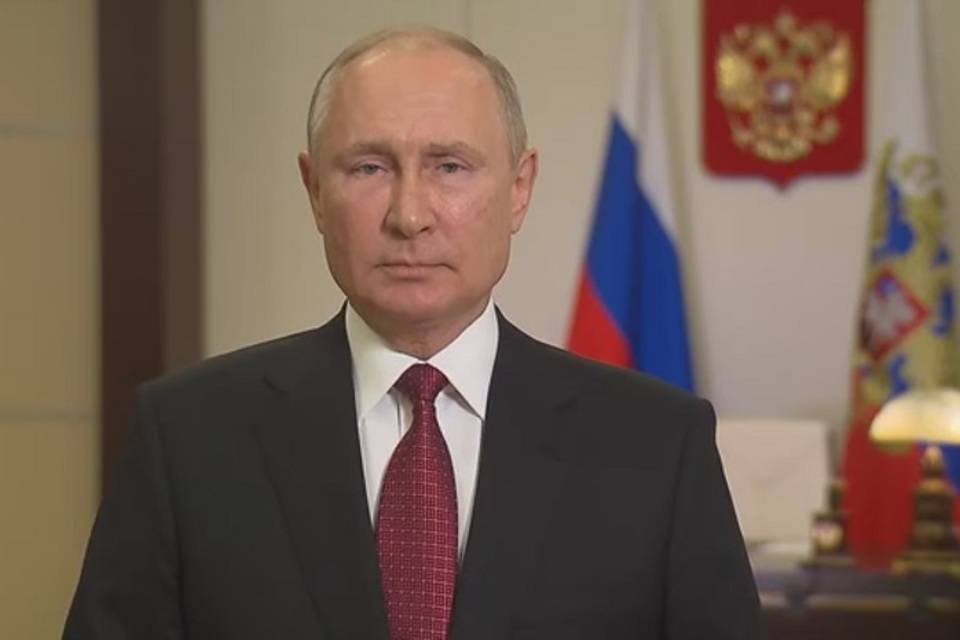 Перед выборами волгоградцев воодушевил президент Путин