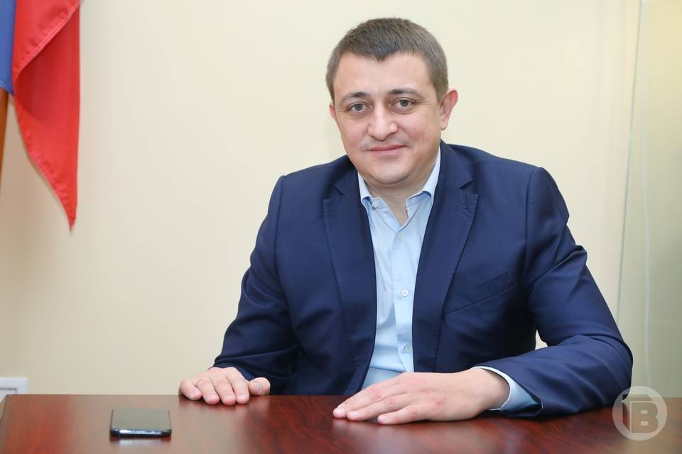 Андрей Гимбатов сложил полномочия депутата Волгоградской городской Думы
