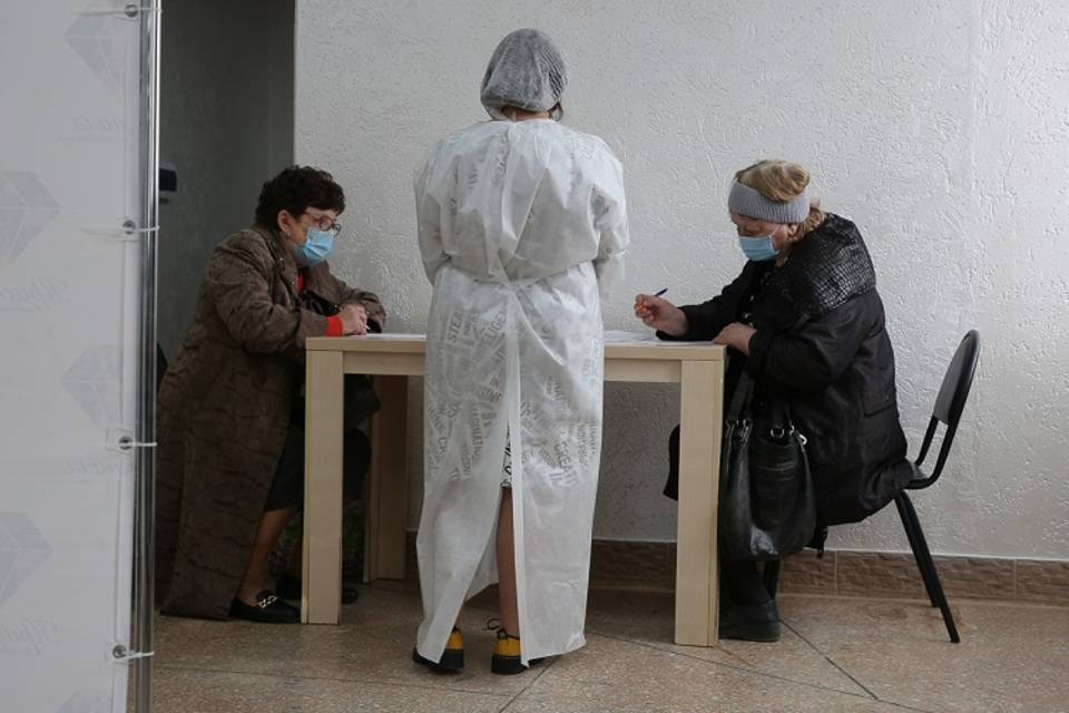 70% жертв COVID-19 за сутки в Волгоградской области – пожилые женщины