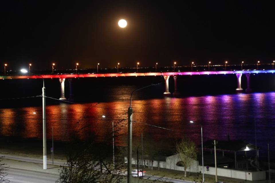 В Волгограде мост через Волгу для проверки на целостность закроют на три ночи