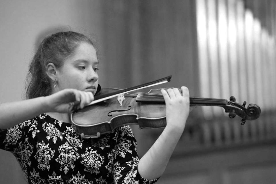 Стала известна причина смерти 19-летней скрипачки в Волгограде
