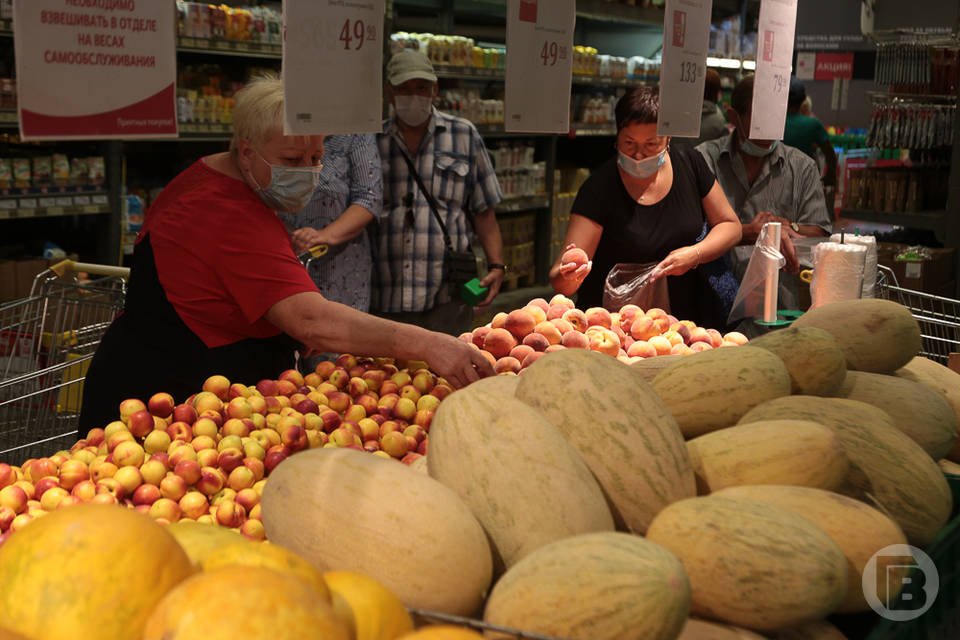 Более 5 тонн персиков из Ирана запретили ввозить в Волгоград