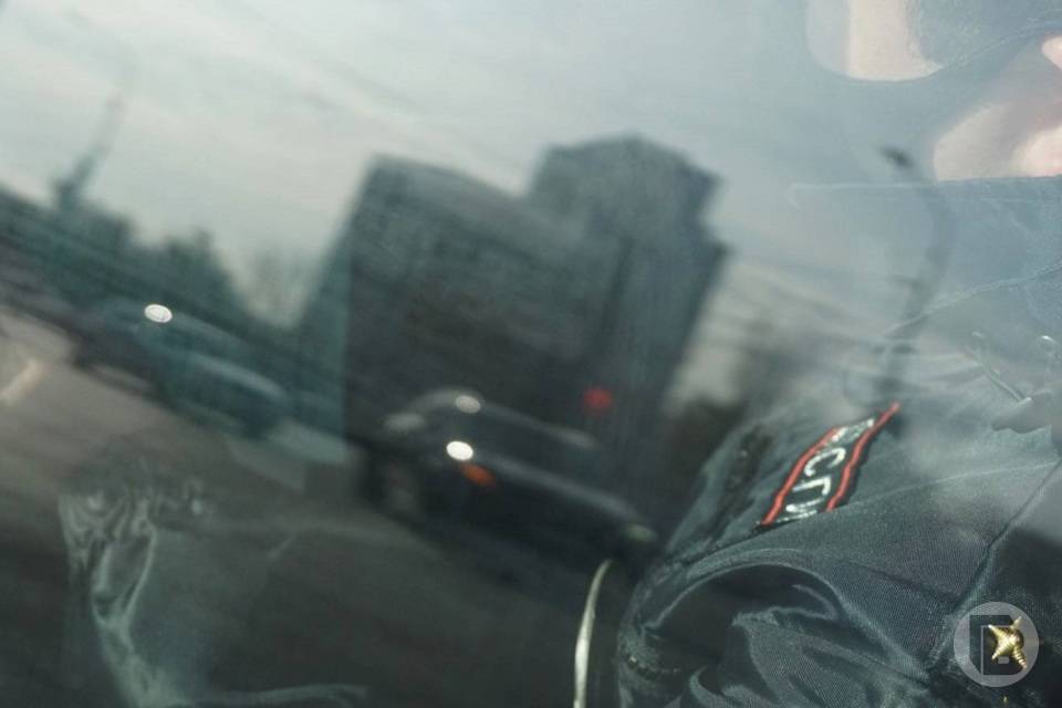 Звонки 24 часа и угрозы убийством: как проходит смена в дежурной части полиции