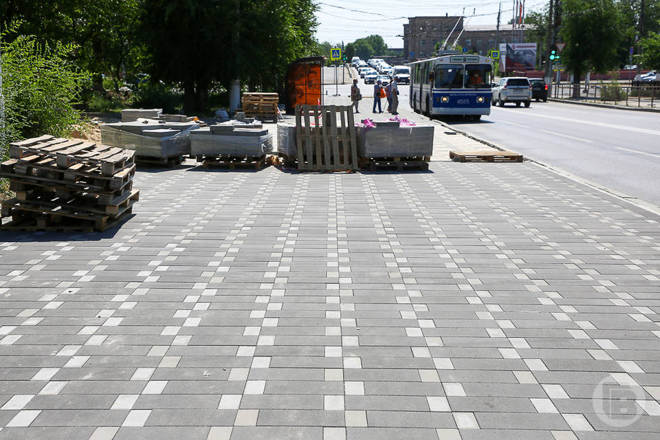 В Волгограде реконструируют продолжение пешеходной улицы Титова
