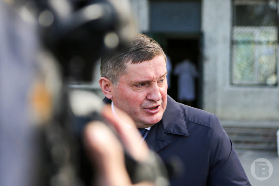 Волгоградский губернатор 29 ноября озвучил новые поручения по COVID-19