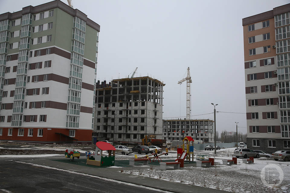 Бочаров проверит, как достраивают проблемные дома в Волгограде