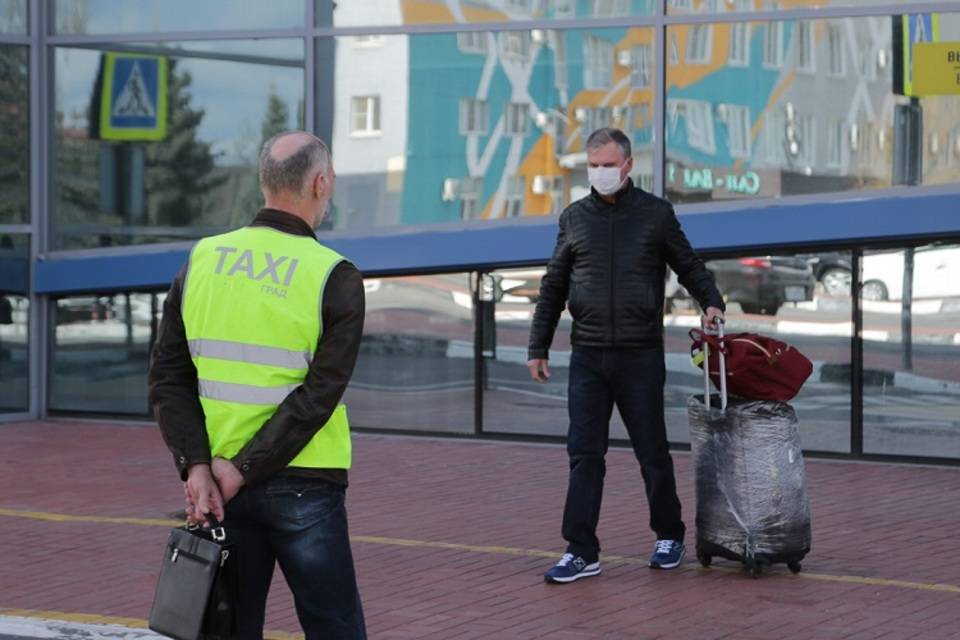 В «Яндексе» не считают, что волгоградские таксисты «пашут за копейки»
