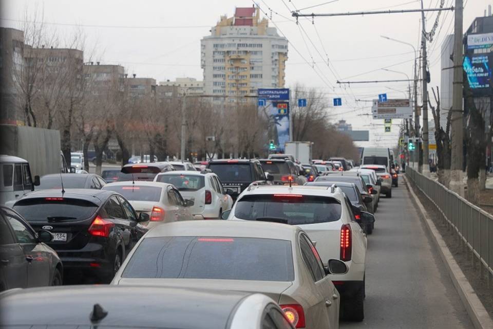 Волгоградские таксисты пригрозили новой забастовкой в понедельник