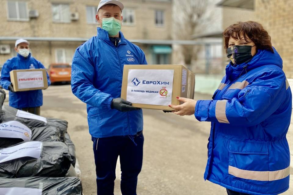 «ЕвроХим-ВолгаКалий» оказал помощь котельниковским медикам из «красной зоны»