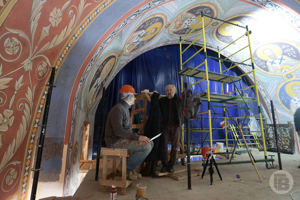 Андрей Бочаров наградит строителей воссозданного собора в Волгограде