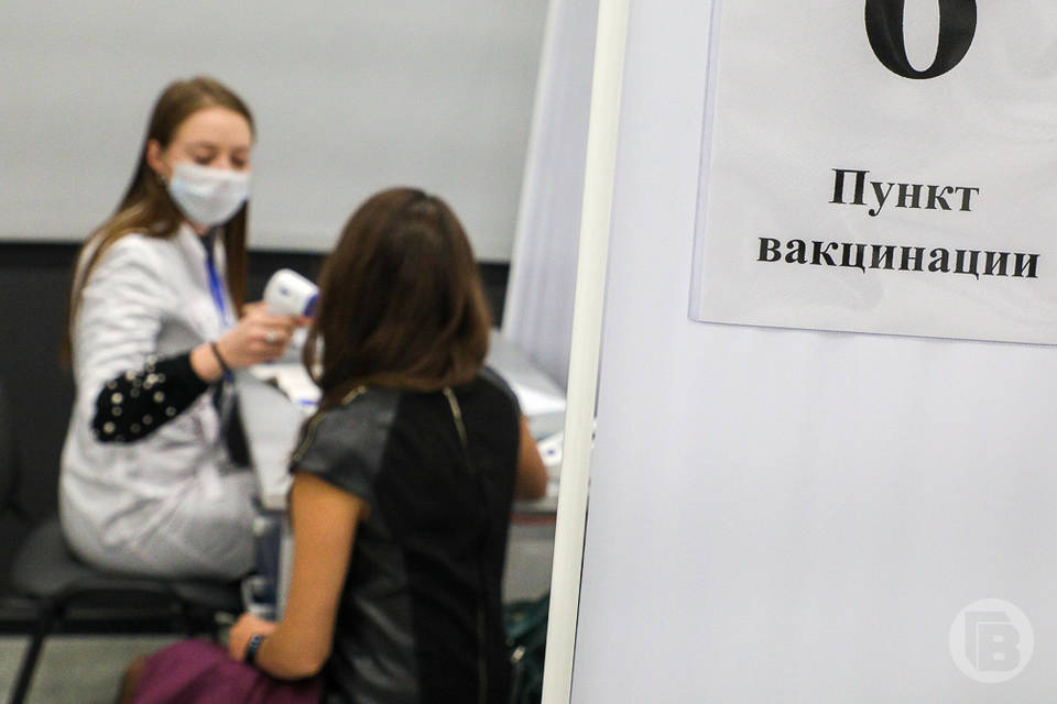 В Волгоградскую область поступило 30 тысяч комплектов вакцины «Спутник Лайт»