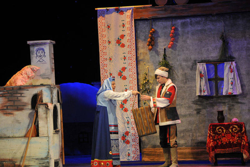 Волгоградские театры ждут школьников в новогодние каникулы