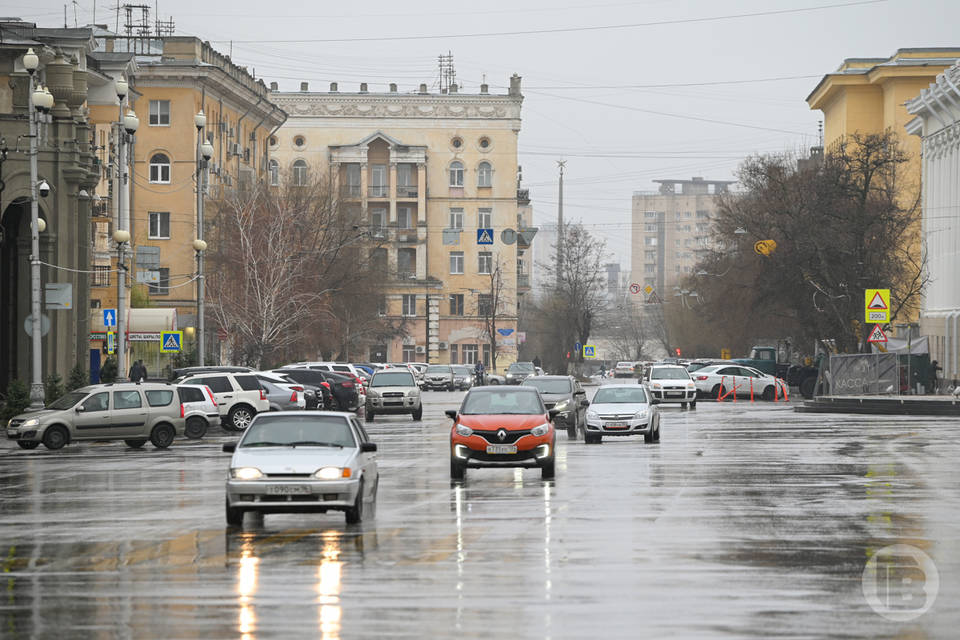 Автосалон «Волга-Раст» в Волгограде попался на навязывании допуслуг