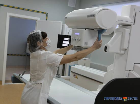 Три волгоградские больницы получили новое оборудование для лечения ковидбольных