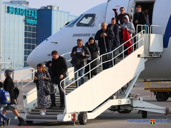 Волгоградский аэропорт в новогодние каникулы принял 30 542 пассажира