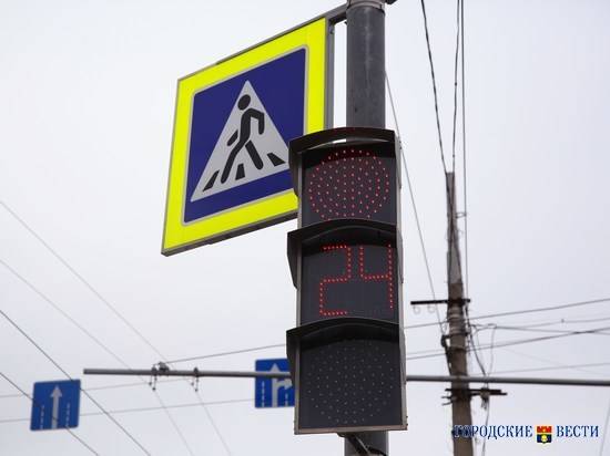 На западе Волгограда изменится схема движения на перекрёстке