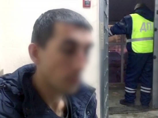 Пьяного таксиста задержали в Волгограде с поддельными документами
