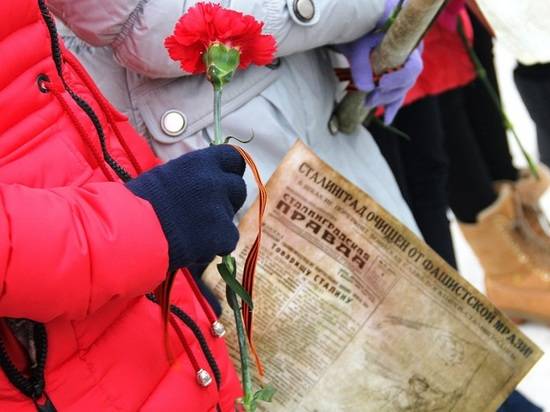 На улицах Волгограда добровольцы раздадут победный выпуск газеты «Сталинградская правда»