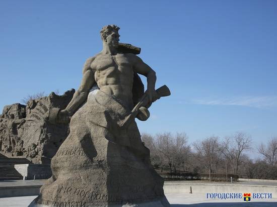 В Волгограде в 2020 году обновили 426 памятников