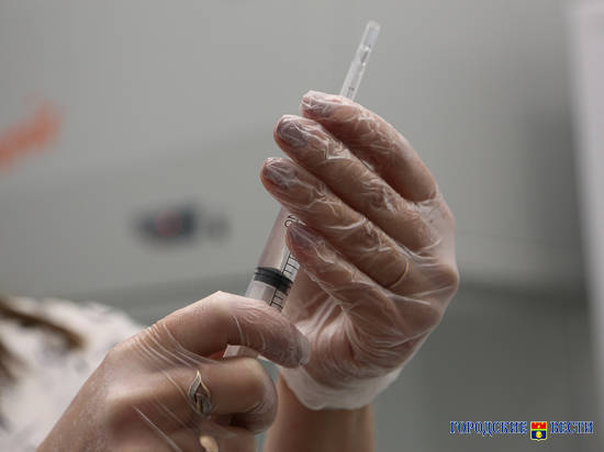 В Волгоградской области от коронавируса вакцинировались более 22 тысяч человек