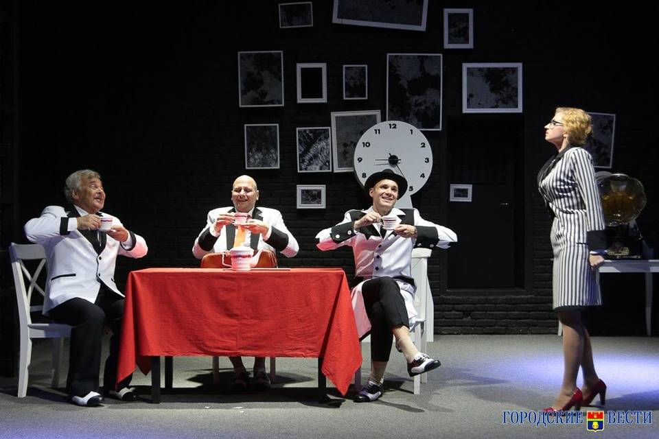 Волгоградский молодежный театр зовет на юбилейный спектакль