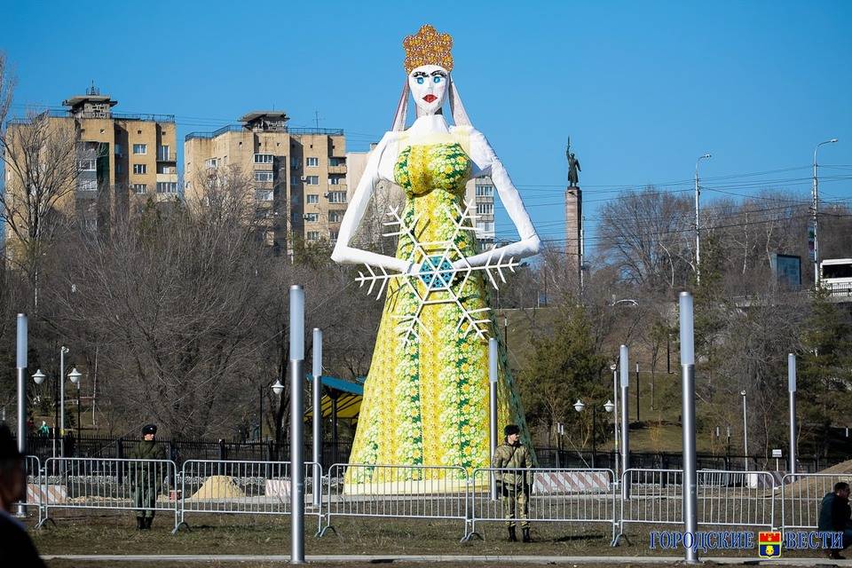 В Волгограде объявили  конкурс масленичных кукол